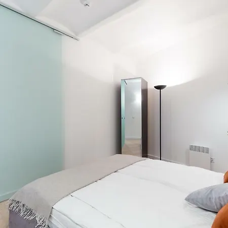 شقة Jaukus Apartamentai